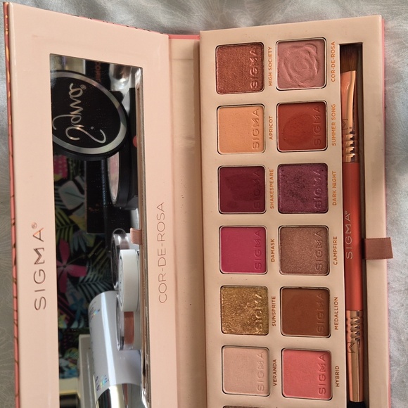 Sigma cosmetics lot - Picture 16 of 16